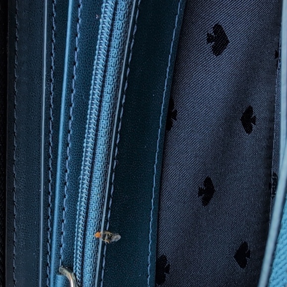 Kate Spade Accordion Zip Leather Wallet In Navy Blue EUC - Picture 6 of 9